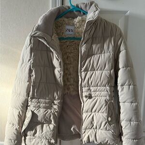 Zara Women's Light Tan Puffer Jacket